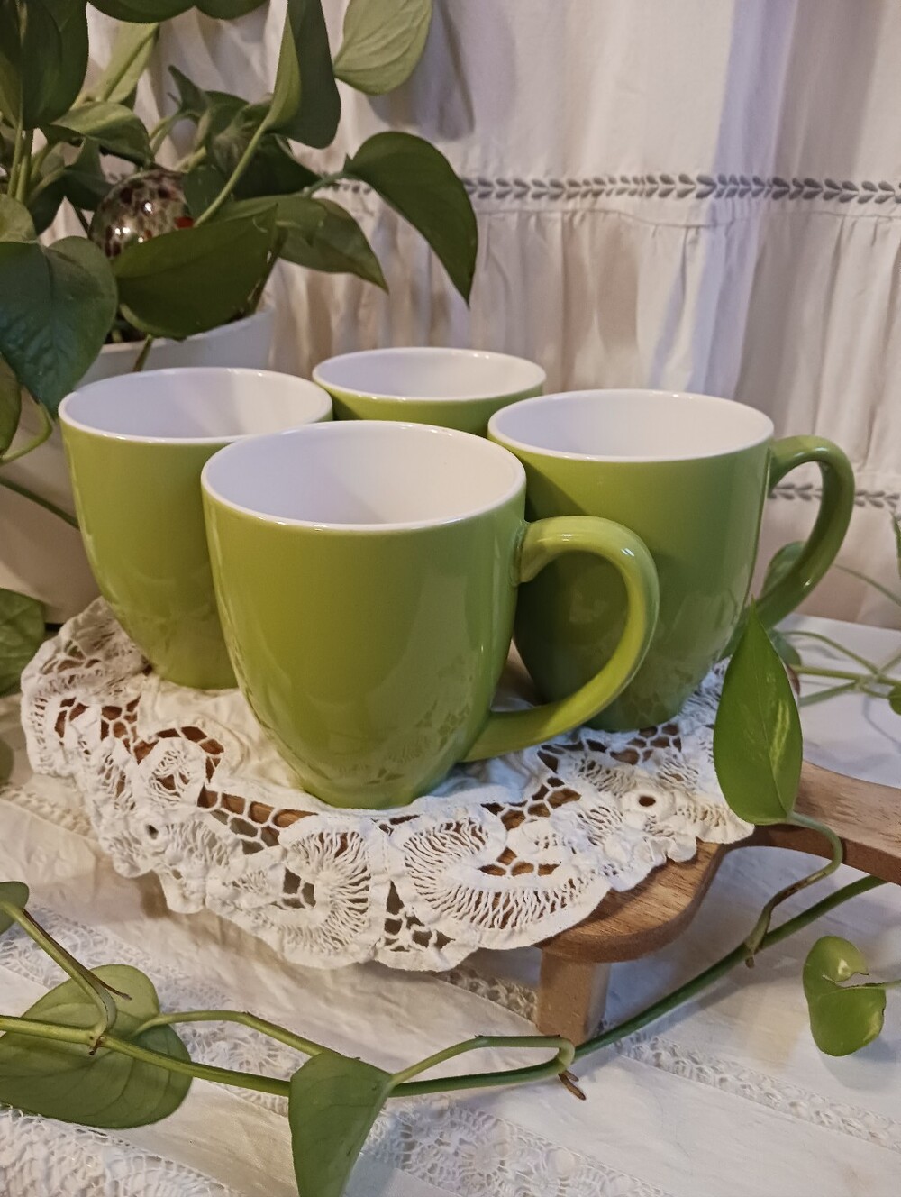 Corelle Coordinates Stoneware Grinch Green LG Mugs Set Of 4 Coffee Lattes Cocoa